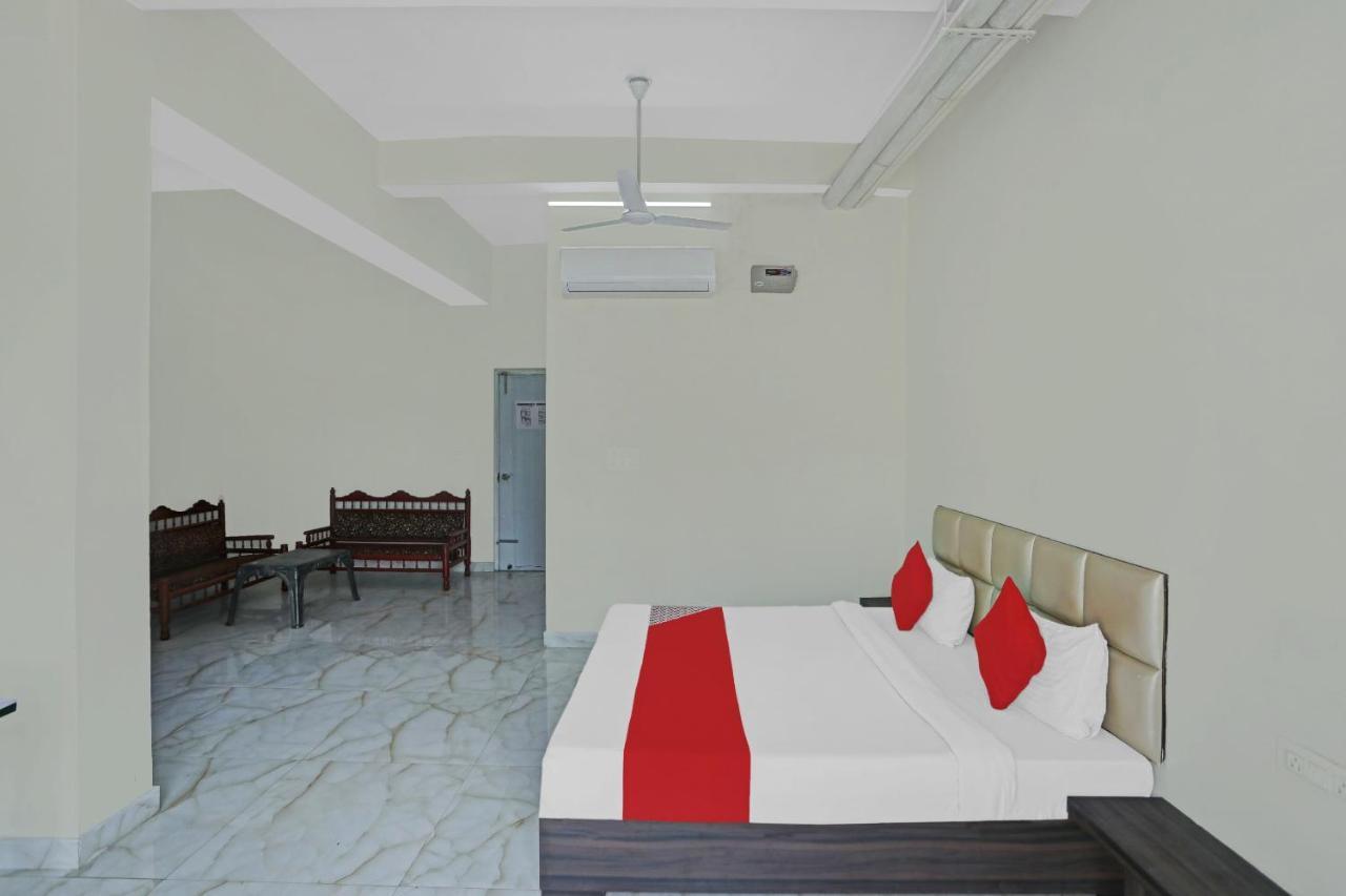 Oyo Flagship 80971 The Lime Tree Bareilly Luaran gambar