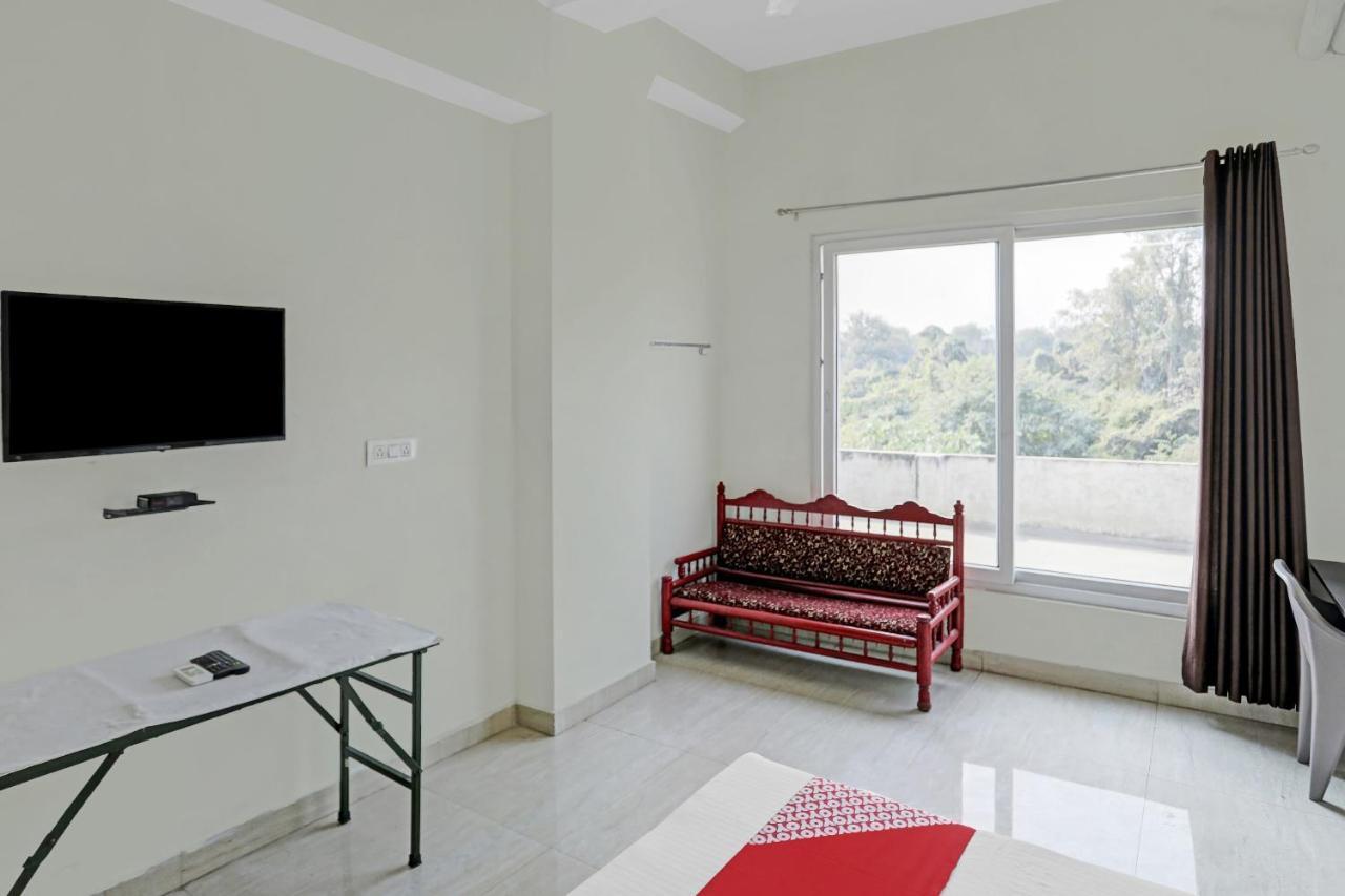 Oyo Flagship 80971 The Lime Tree Bareilly Luaran gambar