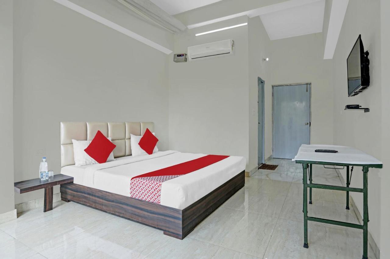 Oyo Flagship 80971 The Lime Tree Bareilly Luaran gambar