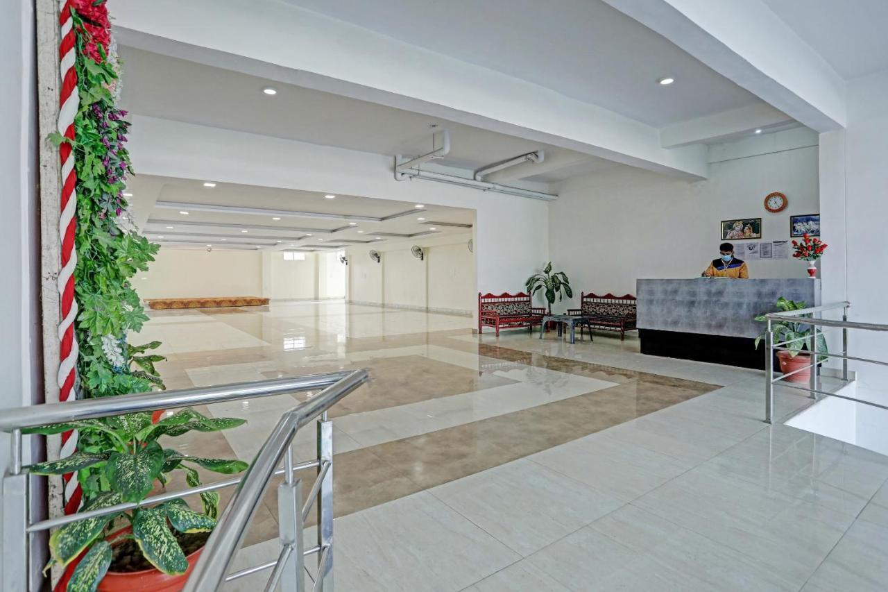 Oyo Flagship 80971 The Lime Tree Bareilly Luaran gambar
